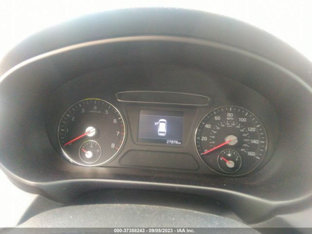5XYPGDA50KG588605 KIA Sorento Lx V6