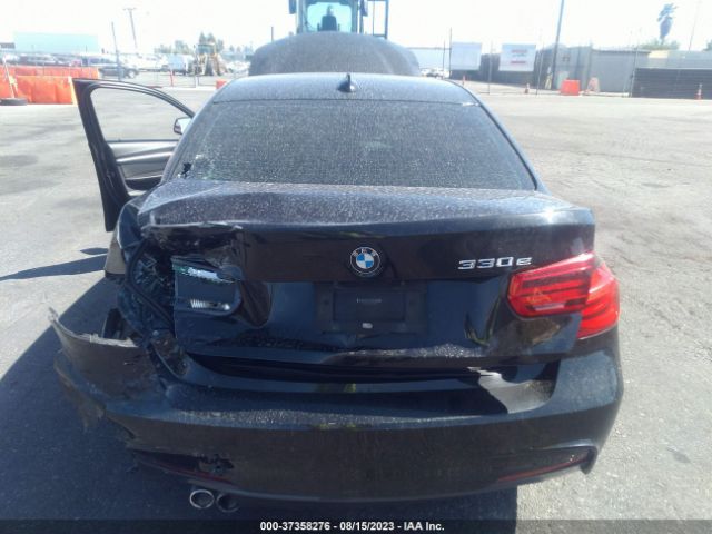 WBA8E1C52JA178339 BMW 3 Series 330e Iperformance