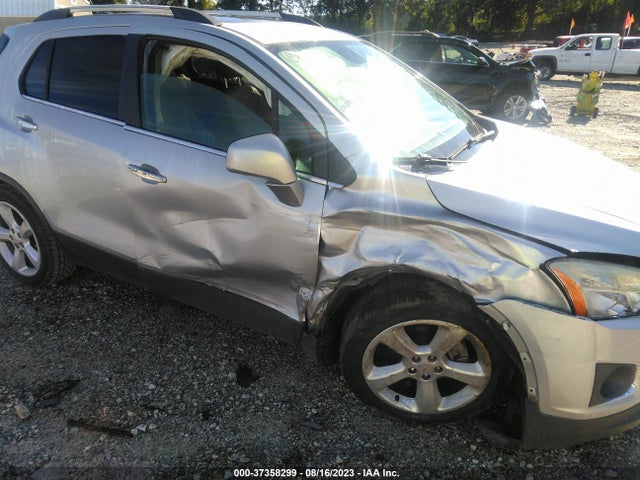 Chevrolet TRAX LTZ 2015 3GNCJNSB6FL251792 Image 6