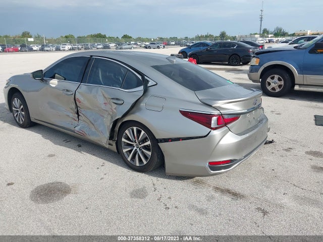 2021 Lexus ES, VIN: 58ADA1C15MU005819