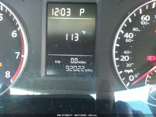 1VWAT7A36EC107215 Volkswagen Passat Wolfsburg Ed
