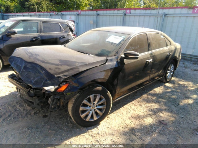 1VWAT7A36EC107215 Volkswagen Passat Wolfsburg Ed