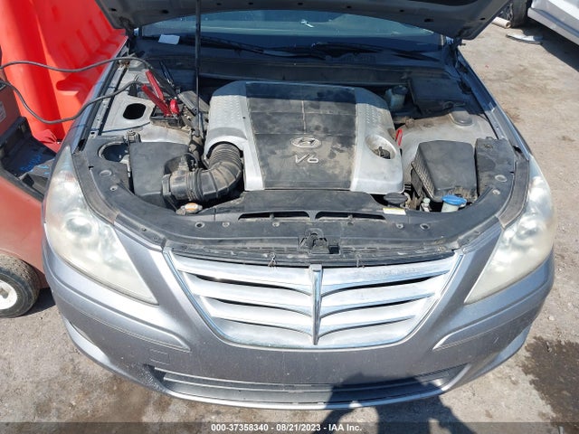 2009 HYUNDAI GENESIS VIN: KMHGC46E79U017248