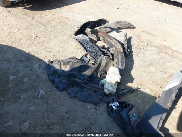 1ZVBP8AM7E5270807 Ford Mustang V6