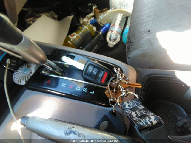 2HGFB2F56FH524570 Honda Civic Sedan Lx
