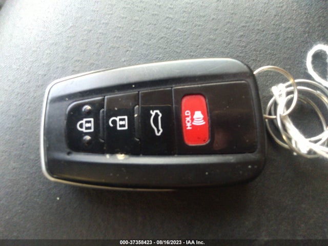 Toyota Prius Two 2016 JTDKBRFU7G3013404 Image 3
