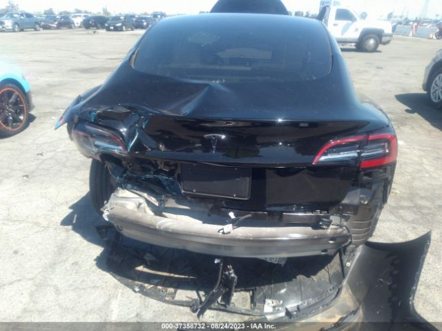 5YJ3E1EA8PF552413 Tesla MODEL 3