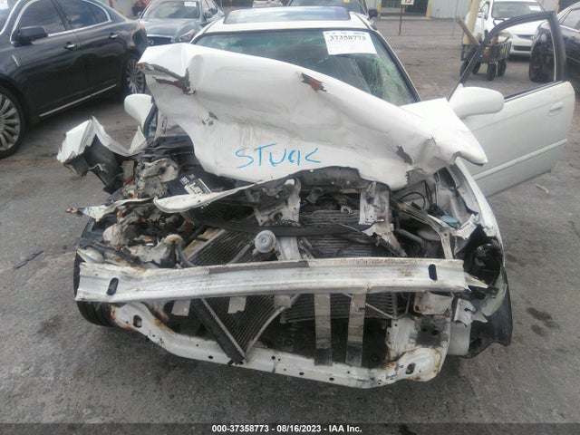 2000 HONDA CIVIC EX VIN: 1HGEJ8143YL109616