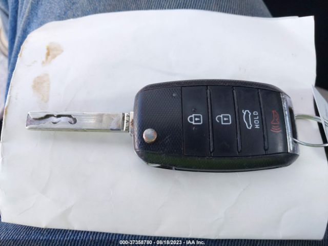 5XXGT4L35GG013435 KIA Optima Lx