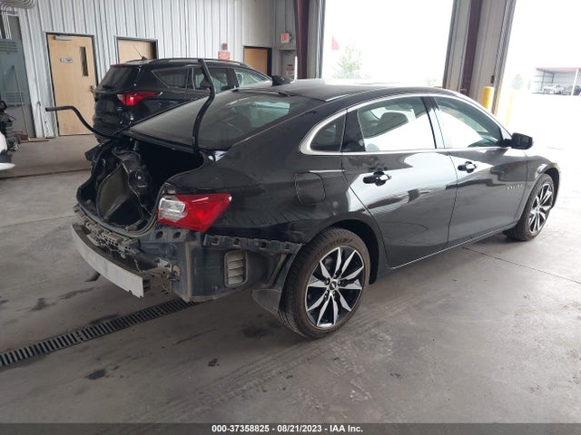 Chevrolet MALIBU LT 2018 1G1ZD5ST7JF132471 Image 4