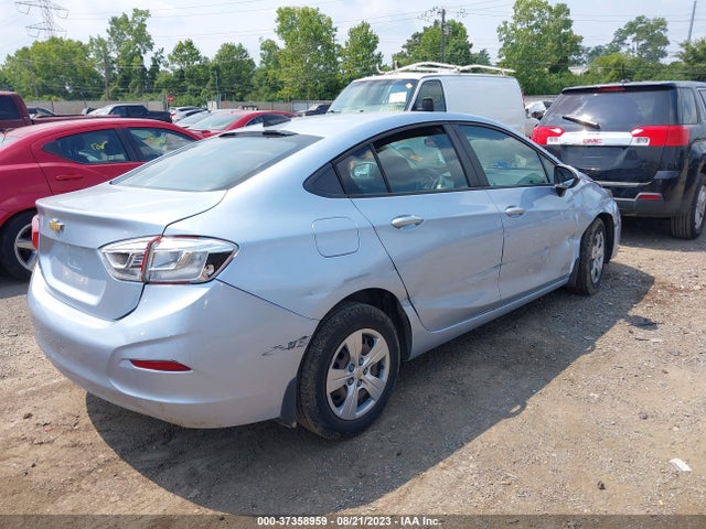 Chevrolet CRUZE LS 2017 1G1BC5SM6H7219568 Image 4