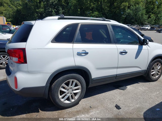 KIA SORENTO LX 2014 5XYKT4A74EG461786 Image 4