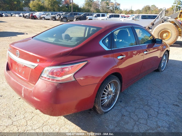 Nissan Altima 2.5 S 2015 1N4AL3AP4FC207383 Image 4