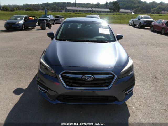 4S3BNAF67J3021407 Subaru Legacy Premium