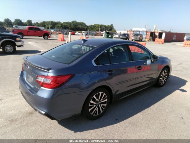 4S3BNAF67J3021407 Subaru Legacy Premium