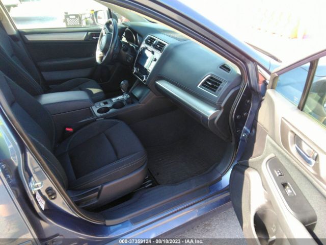 4S3BNAF67J3021407 Subaru Legacy Premium