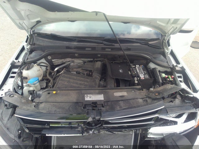 2017 VOLKSWAGEN JETTA 1.4T SE VIN: 3VWDB7AJ8HM413964