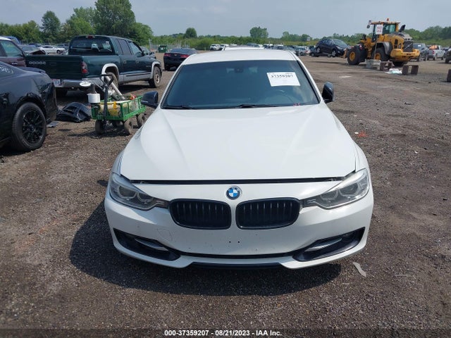 BMW 3 Series 328i 2015 WBA3A5G55FNS85411 Image 12