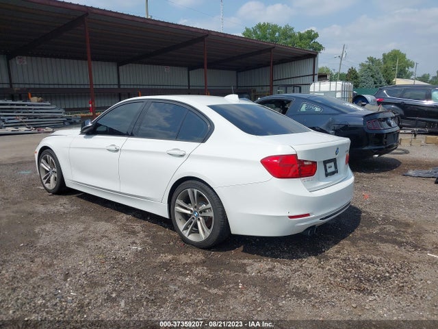 BMW 3 Series 328i 2015 WBA3A5G55FNS85411 Image 3