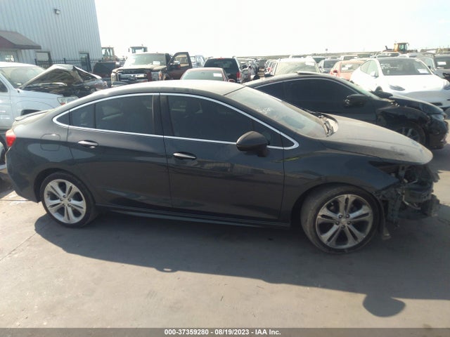 Chevrolet Cruze Premier 2017 1G1BF5SM8H7138448 Image 13