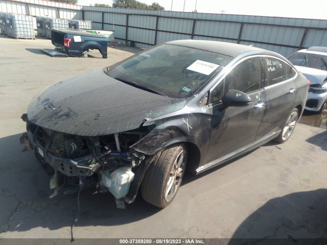 Chevrolet Cruze Premier 2017 1G1BF5SM8H7138448 Image 2