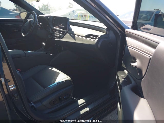2022 Lexus ES, VIN: 58ADA1C12NU024989