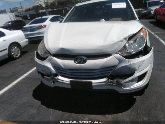 2011 HYUNDAI TUCSON GL VIN: KM8JT3AB5BU232078