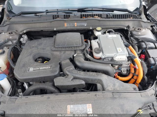 3FA6P0LU2LR102673 Ford Fusion Hybrid Se