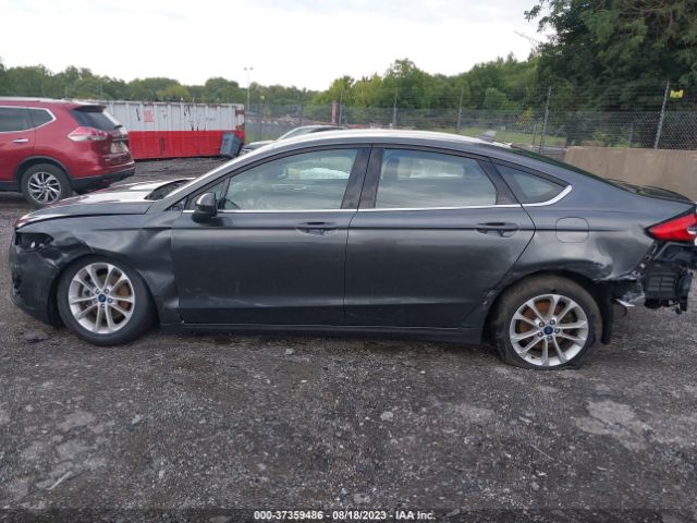 3FA6P0LU2LR102673 Ford Fusion Hybrid Se