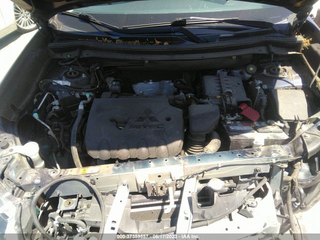 JA4AZ3A38HZ002794 Mitsubishi Outlander Se/sel