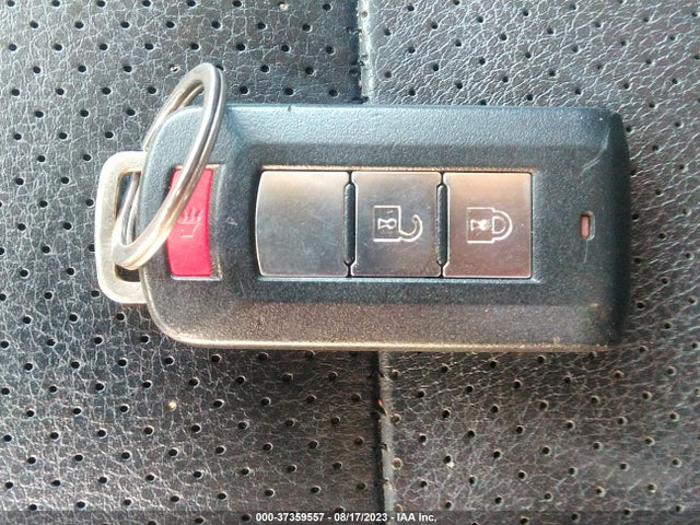 JA4AZ3A38HZ002794 Mitsubishi Outlander Se/sel