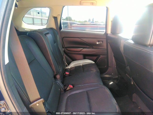 JA4AZ3A38HZ002794 Mitsubishi Outlander Se/sel