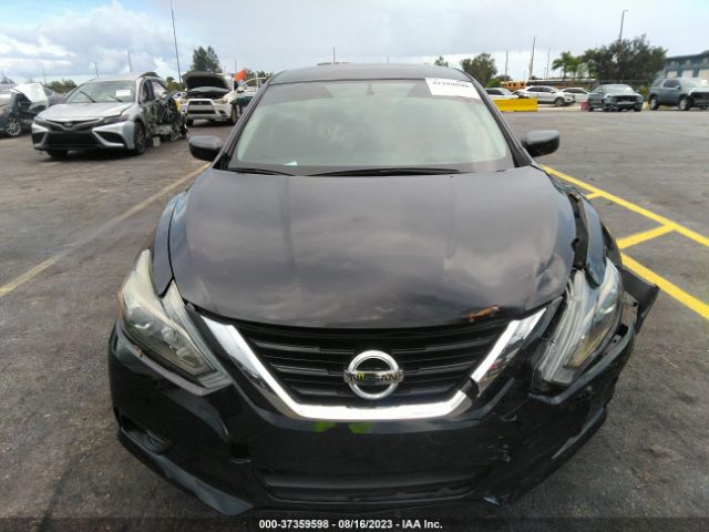 1N4AL3AP3JC139506 Nissan Altima 2.5 Sr