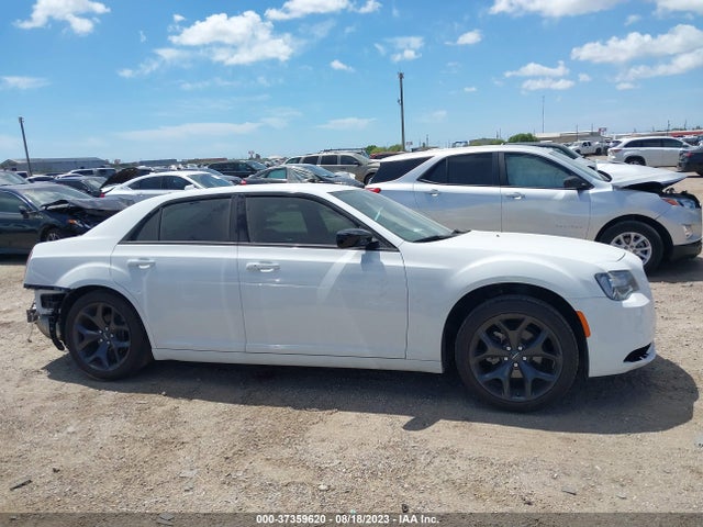2C3CCAAG8MH538134 Chrysler 300 Touring