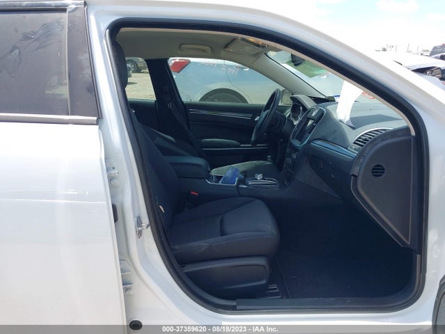 2C3CCAAG8MH538134 Chrysler 300 Touring