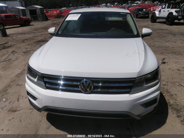 3VV3B7AX7JM039261 Volkswagen Tiguan Sel/se