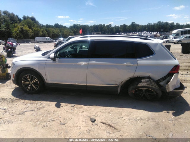 3VV3B7AX7JM039261 Volkswagen Tiguan Sel/se