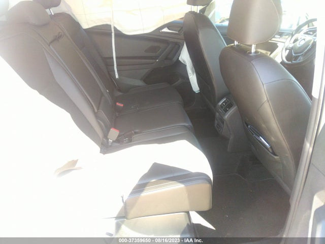 3VV3B7AX7JM039261 Volkswagen Tiguan Sel/se