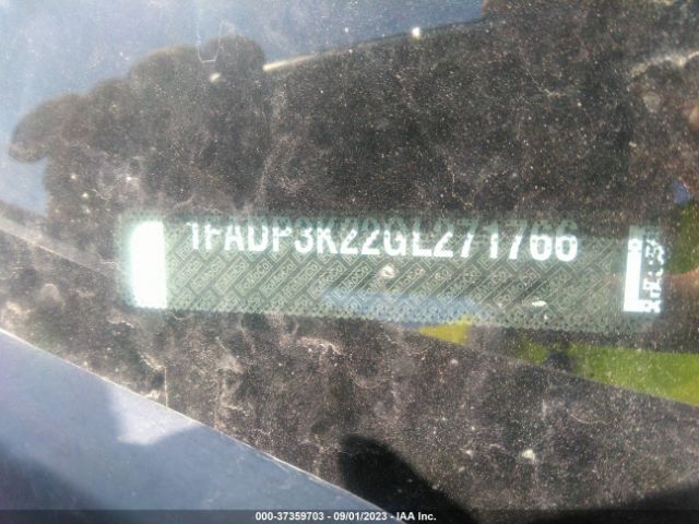 1FADP3K22GL271766 Ford FOCUS SE