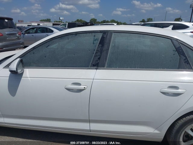 WAUGNAF44HN058463 Audi A4 PREMIUM