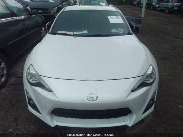 2014 Toyota GR 86, VIN: JF1ZNAA11E8709072