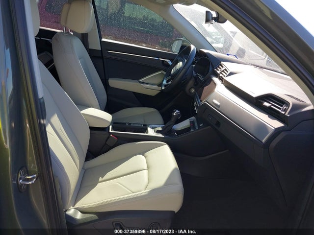 WA1DECF3XN1110989 Audi Q3 S Line Premium