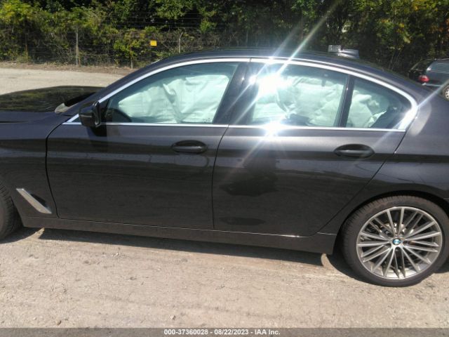 WBAJE7C54KWW40490 BMW 5 Series 540i Xdrive