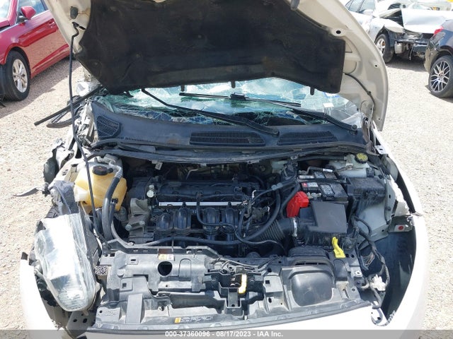 Ford FIESTA SE 2016 3FADP4BJ0GM103376 Image 10