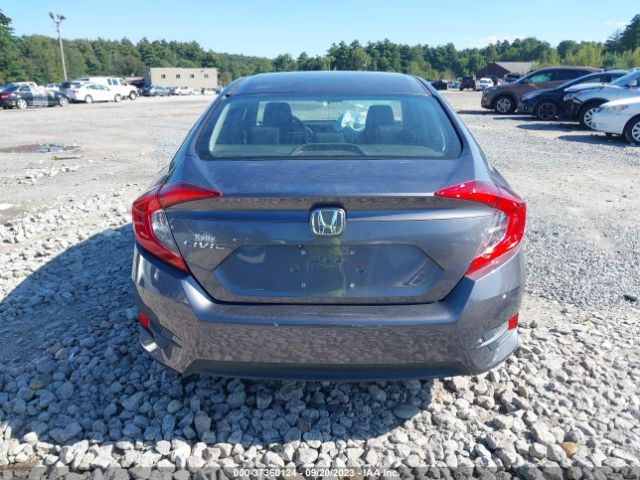 19XFC2F57HE231951 Honda Civic Sedan Lx