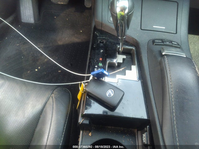 JTHBW1GG0E2044932 Lexus Es 300h Hybrid