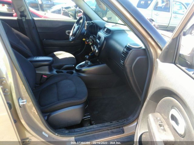 KNDJN2A23F7156325 KIA Soul Base