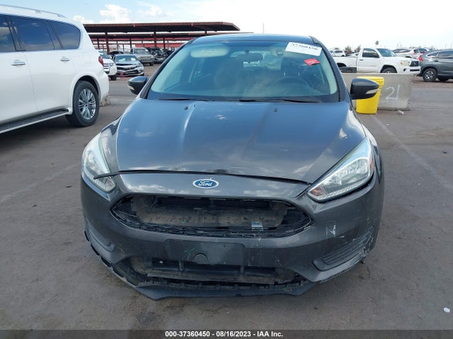 Ford FOCUS SE 2016 1FADP3K25GL259370 Image 12