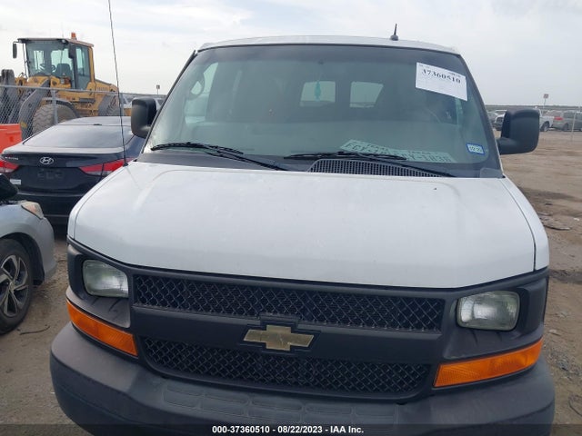 Chevrolet Express Passenger Ls 2015 1GAZGZFF1F1124499 Image 4