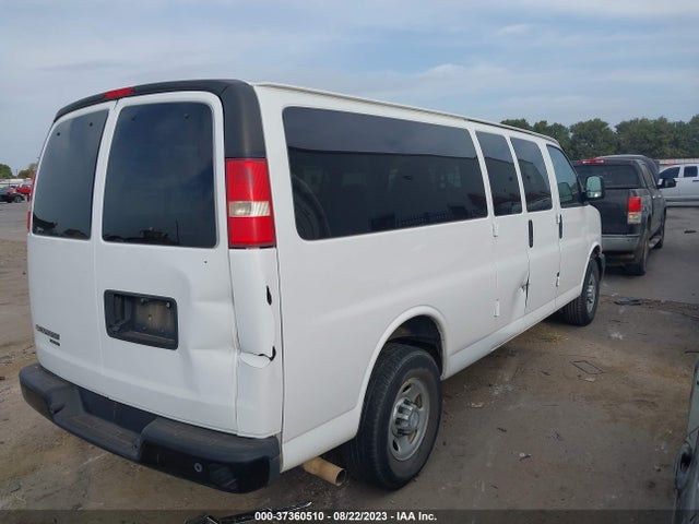 Chevrolet Express Passenger Ls 2015 1GAZGZFF1F1124499 Image 10